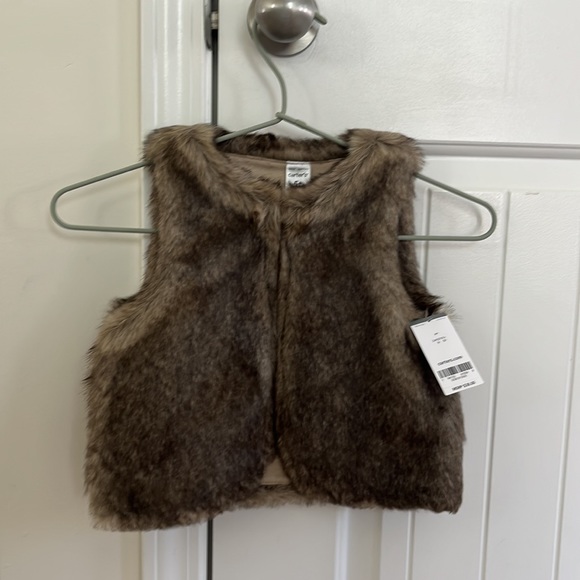 NWT, 5T, Carters Fur Vest - Picture 1 of 5